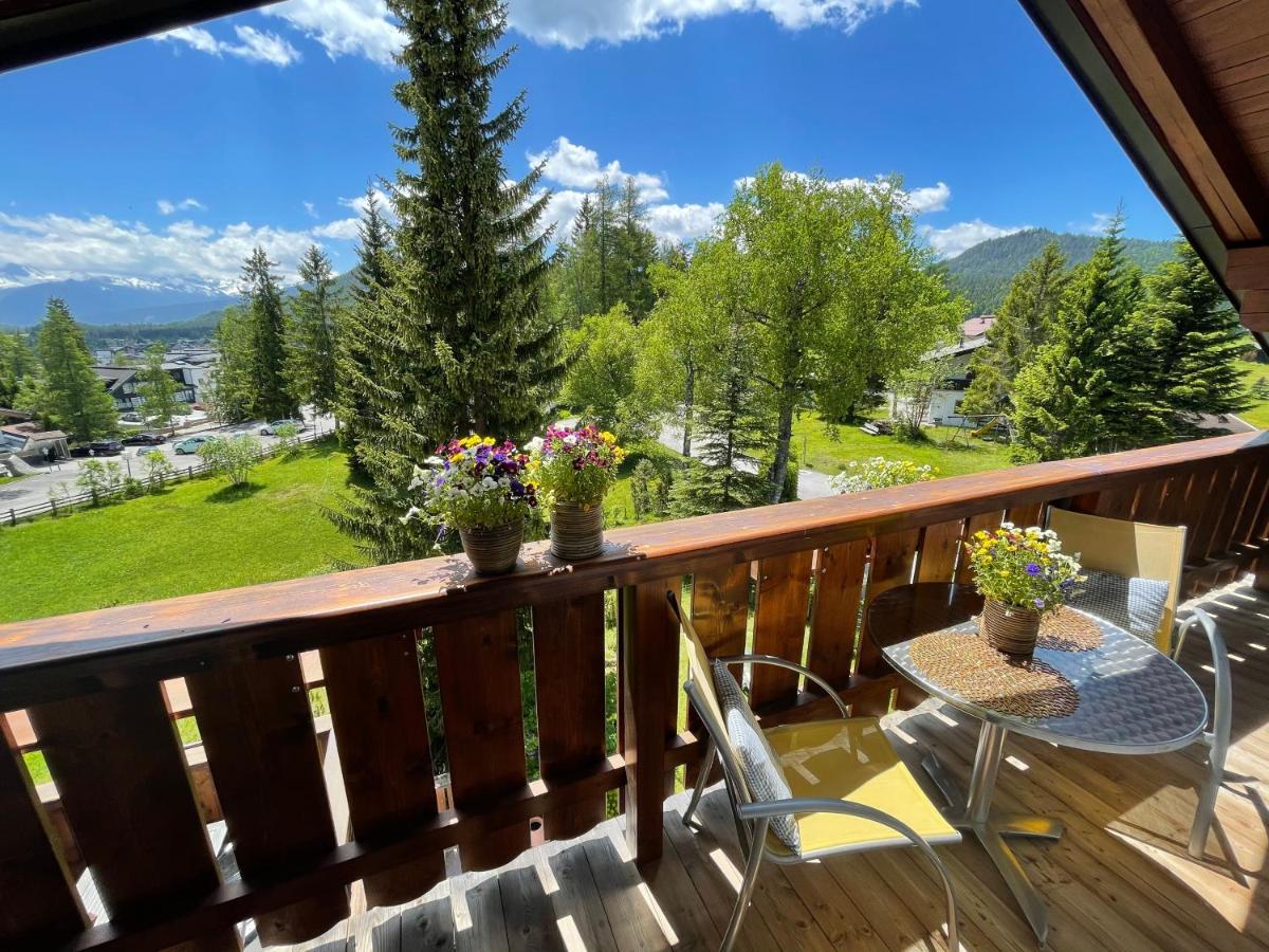 Landhaus Charlotte Am Geigenbuehel -Apartments Зеефельд в Тироле Экстерьер фото