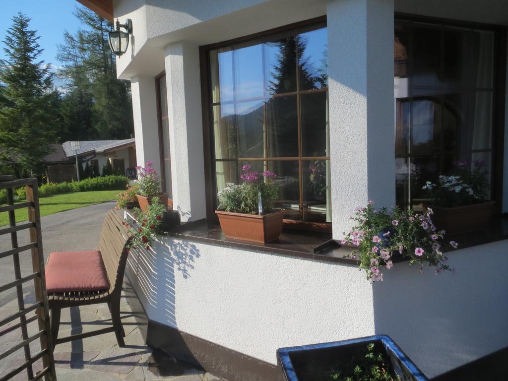 Landhaus Charlotte Am Geigenbuehel -Apartments Зеефельд в Тироле Экстерьер фото