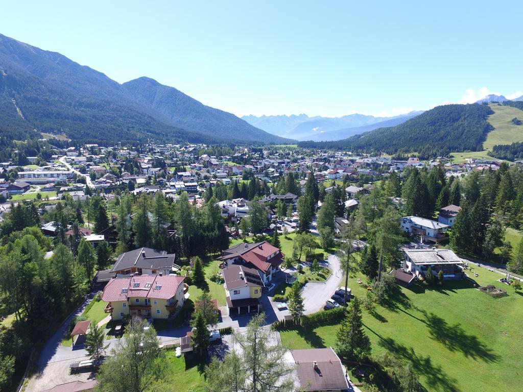 Landhaus Charlotte Am Geigenbuehel -Apartments Зеефельд в Тироле Экстерьер фото