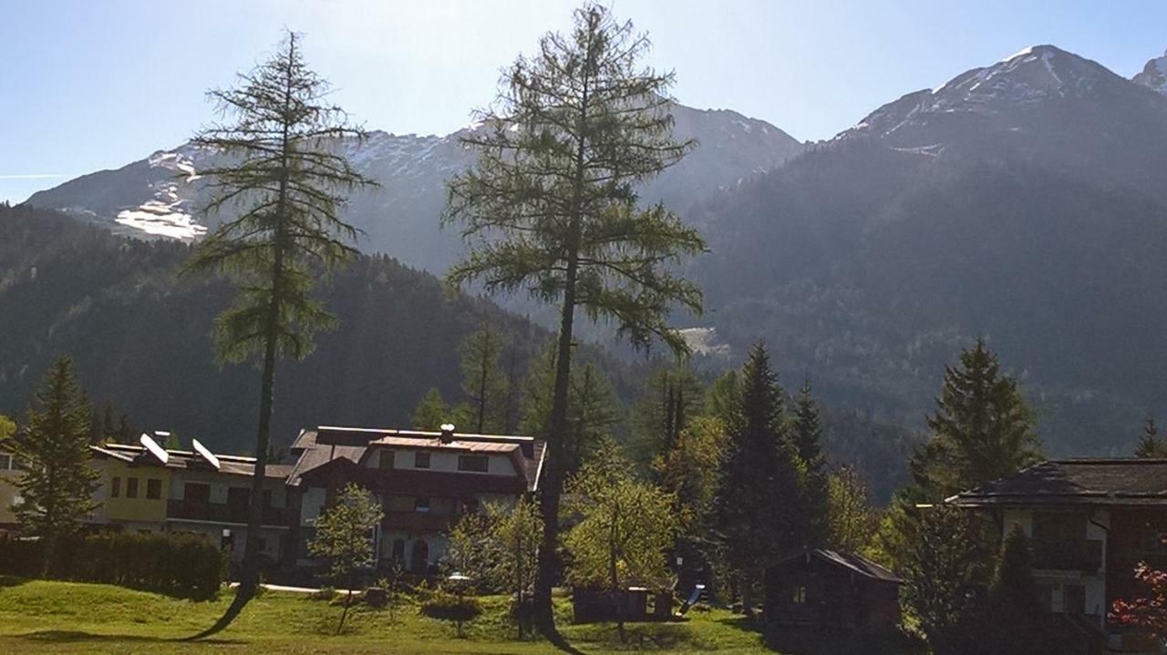 Landhaus Charlotte Am Geigenbuehel -Apartments Зеефельд в Тироле Экстерьер фото